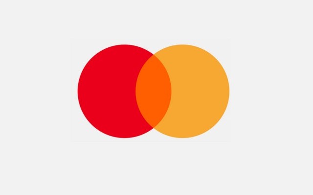 Milyen színű a MasterCard kártya lógója?