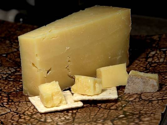 Felismered, melyik sajt látható a képen?