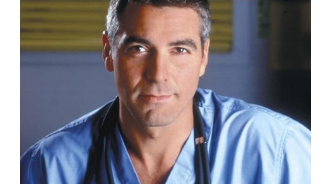 Ki a magyar hangja a Vészhelyzet című sorozatban Ross doktornak? (George Clooney állandó szinkron hangja)