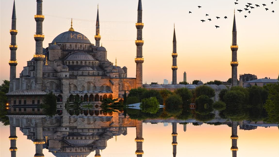 Bizánc és Konstantinápoly Isztambul régebbi elnevezése.