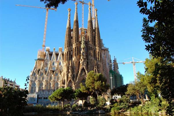 Hol található a Sagrada Família, a Szent Család templom?