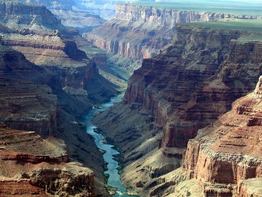 Az USA melyik államában található a Grand Canyon?