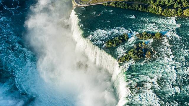 Hol helyezkedik el a Niagara-vízesés?