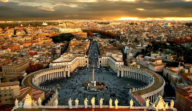 Kik védik Vatikán államot?