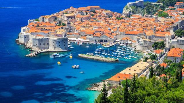 Melyik országban található Dubrovnik?