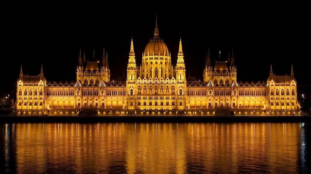 Magyarországon hány évre választja meg az Országgyűlés a köztársasági elnököt?