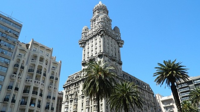 Melyik ország fővárosa Montevideo?
