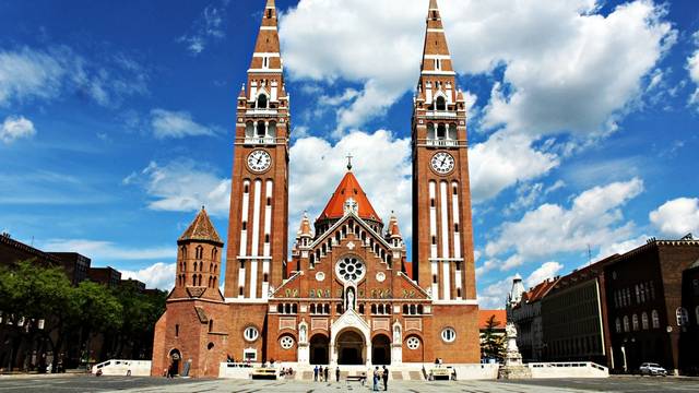 Mely nevezetességek találhatók Szegeden?