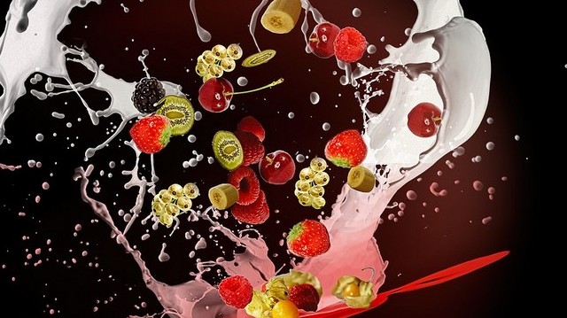 Melyik gyümölcsnek a legmagasabb a kalória tartalma (100g-ban)?