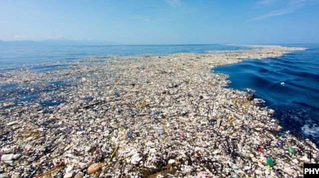 Honnan kerül a mikroműanyagok legnagyobb hányada a Föld vízkészletébe?