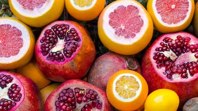 Mely gyümölcsnek a legmagasabb a kalória tartalma? (100 gramm)