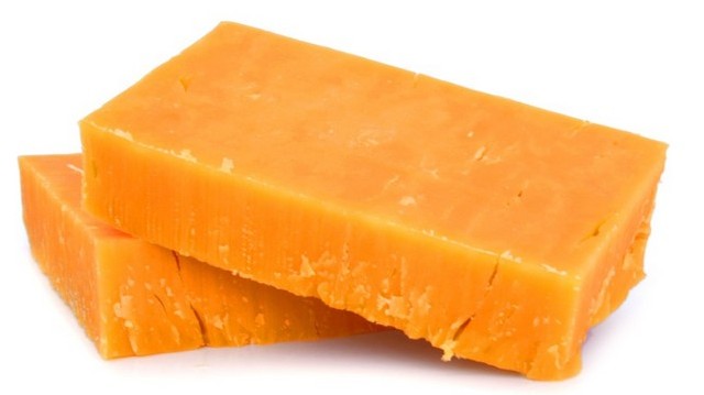Tehéntejből készült kemény sajt, mely sárga és narancsvörös is lehet. Angliában nagyon népszerű