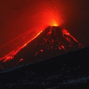 Vulkán kitörésnek, földrengés