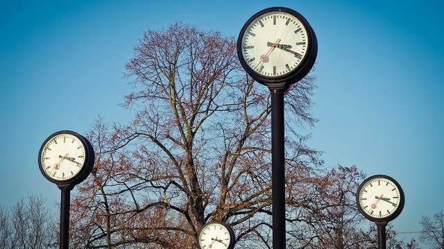 Ha Budapesten 19:00 óra van, hány óra van Moszkvában?