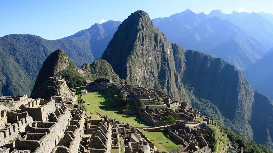 Hová kell utazni, hogy megtekinthessük a Machu Picchu-t?