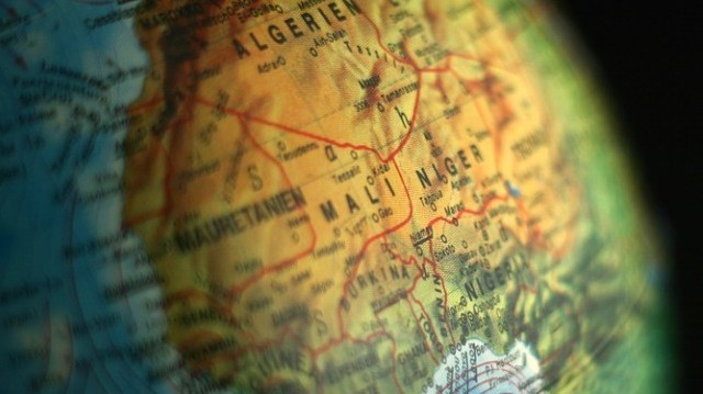 Fővárosa Bamako. Itt ér véget a fapados Dakar-ként ismert, Budapest–Bamako-rali.