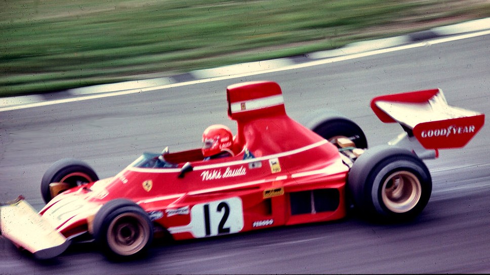 Hányszoros világbajnok volt a Forma–1 legendás osztrák versenyzője, Niki Lauda?
