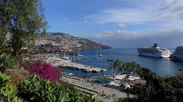 Melyik országhoz tartozó sziget Madeira?