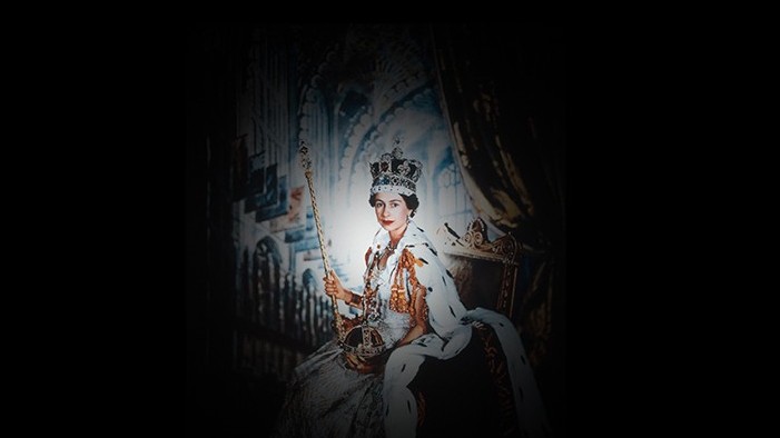 Hány évesen halt meg II. Erzsébet királynő?