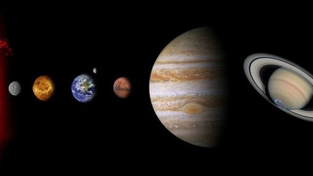 Melyik bolygó kerül a legközelebb a Földhöz a Nap körüli pályáján?