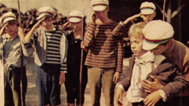 A Pál utcai fiúk című, 1969-ben bemutatott emlékezetes filmnek ki a zeneszerzője?