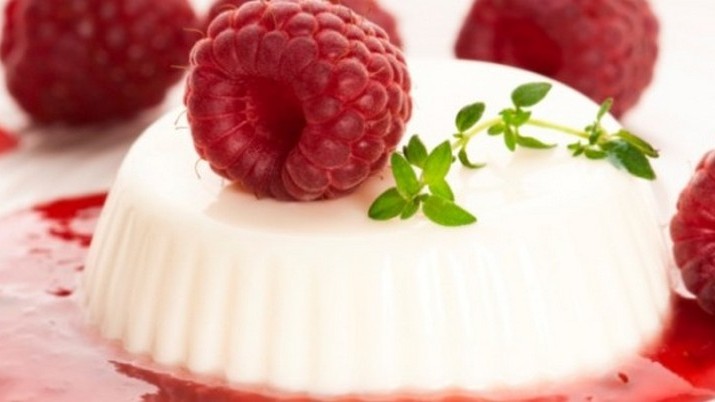 Honnan származik a panna cotta nevű édesség?