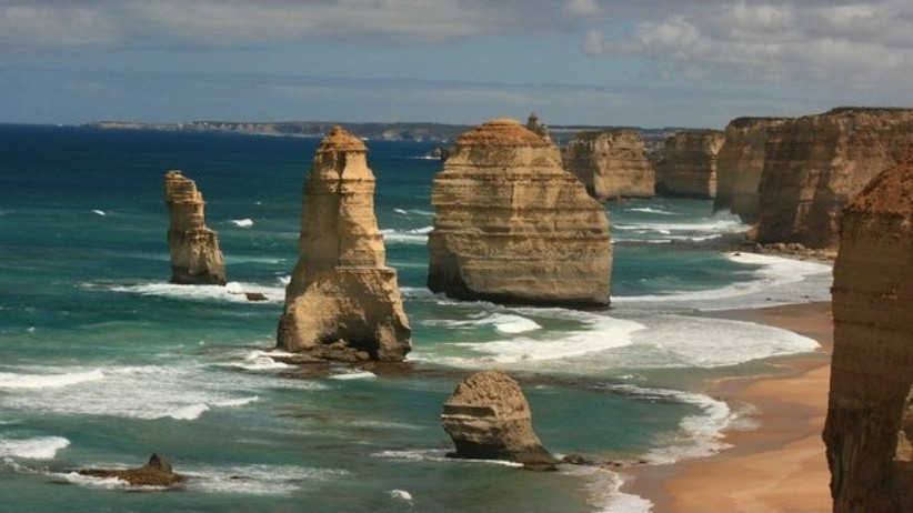 Hol találhatóak ezek a nagyvárosok: Melbourne Newcastle, Perth