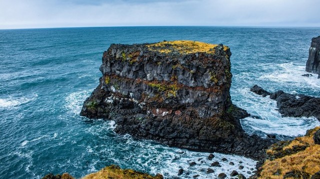 Hol található a Ligur-tenger?