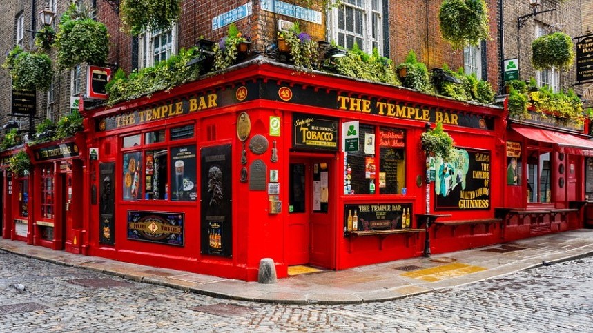 Cork, Limerick, Galway, Dublin. Mely ország városai az előbb felsoroltak?