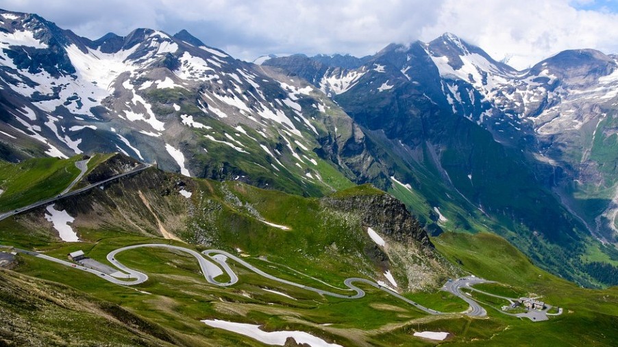 Melyik az a része Ausztriának, amelyet nagyobb számban laknak magyarok? Melyik az a része Ausztriának, amelyet nagyobb számban laknak magyarok?