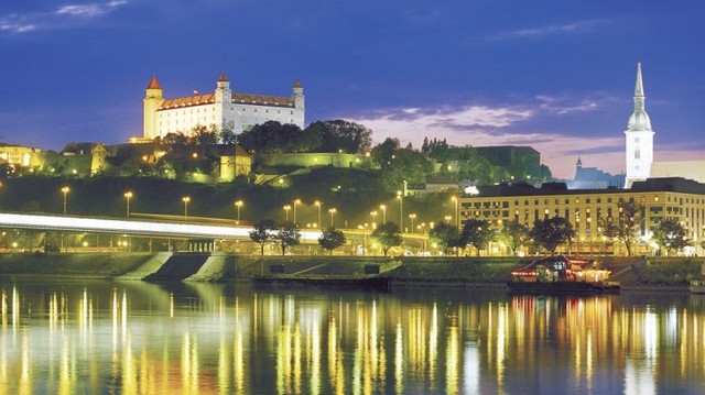 Melyik ország fővárosa Pozsony?