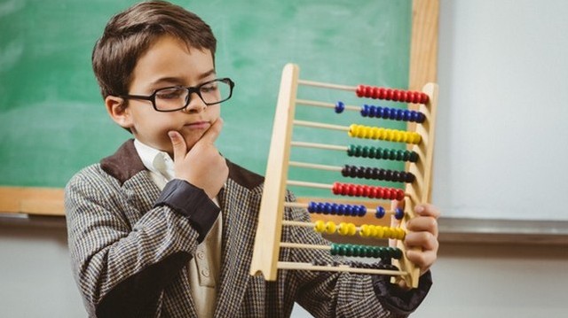 Melyik szám nem osztója a 186-nak?