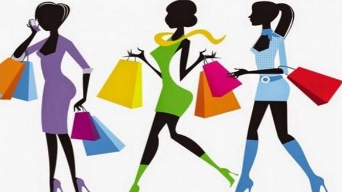 A luxusdivat csúcsa, egyedi gyártású kiváló minőségű ruhák Párizsból.