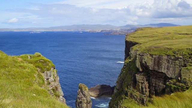 Mi Kaledónia mai neve?